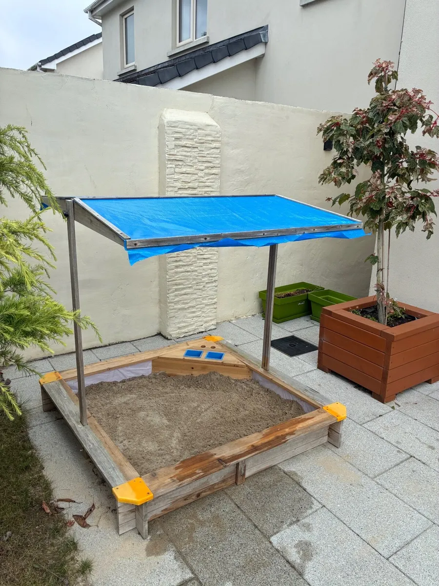 Sandpit for free collection Swords - Image 3