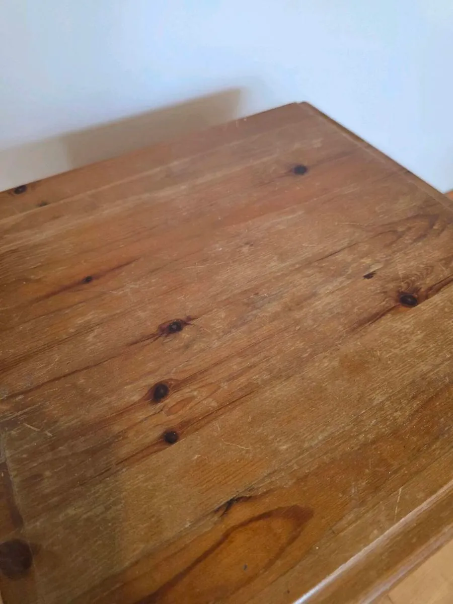 Pine bedside locker - Image 4