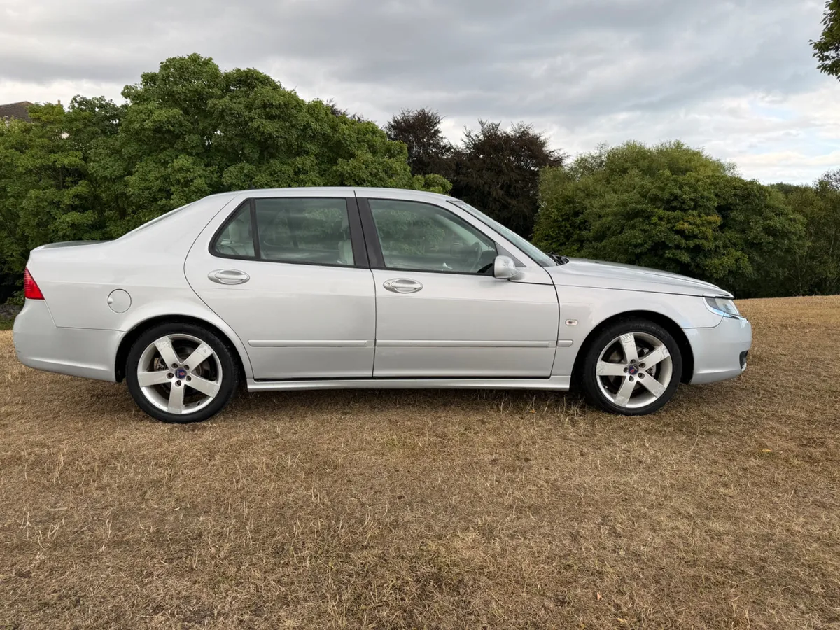 NO RESERVE AUCTION 2008 SAAB 9-5 2.0t - Image 4