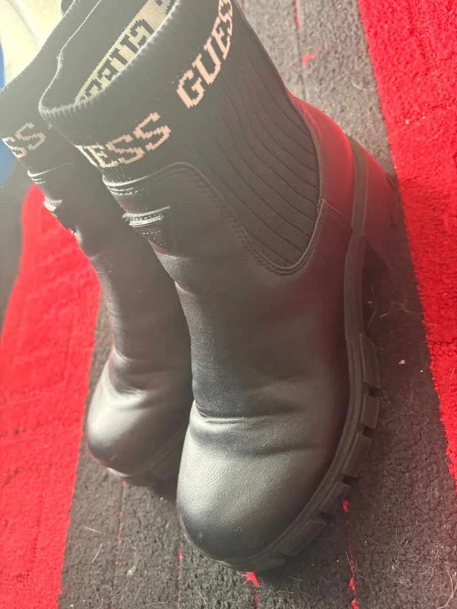 Shoes bundle size 5 - Image 3