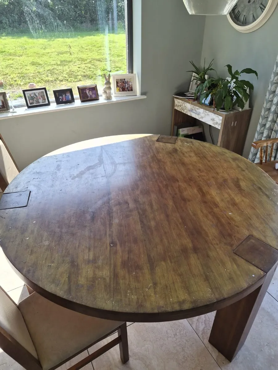 Large round dining table and 6 chairs - Image 2