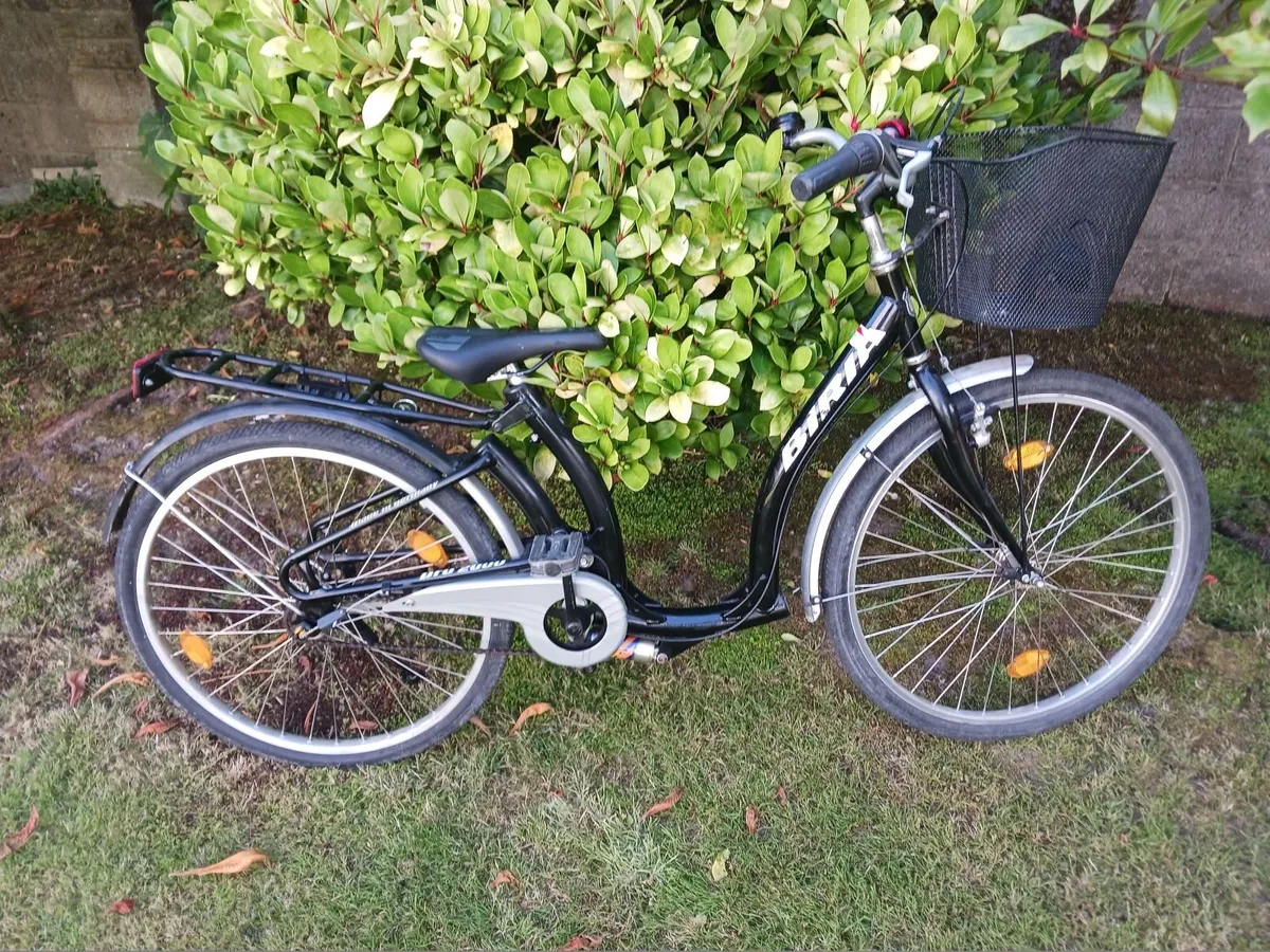 Biria Easy Boarding step through bike - Image 2
