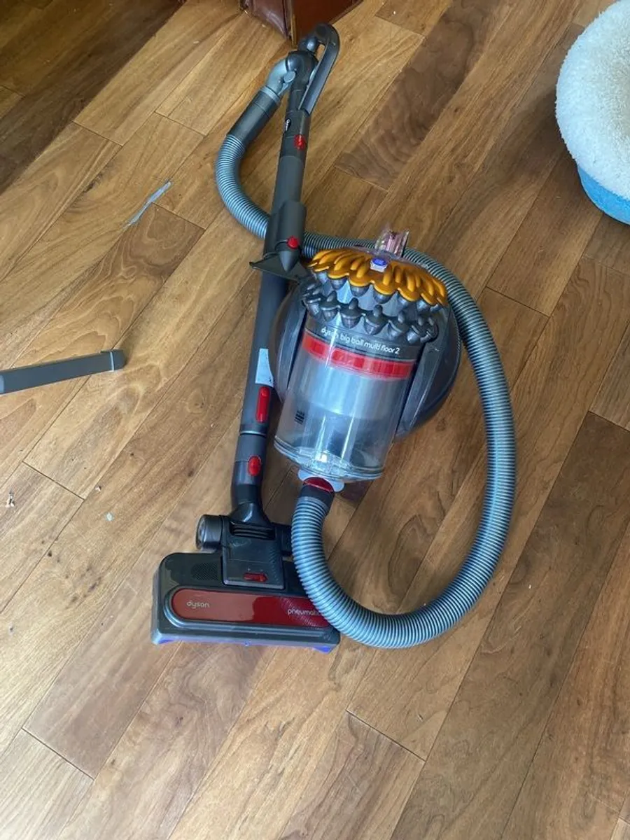 Dyson - Image 1