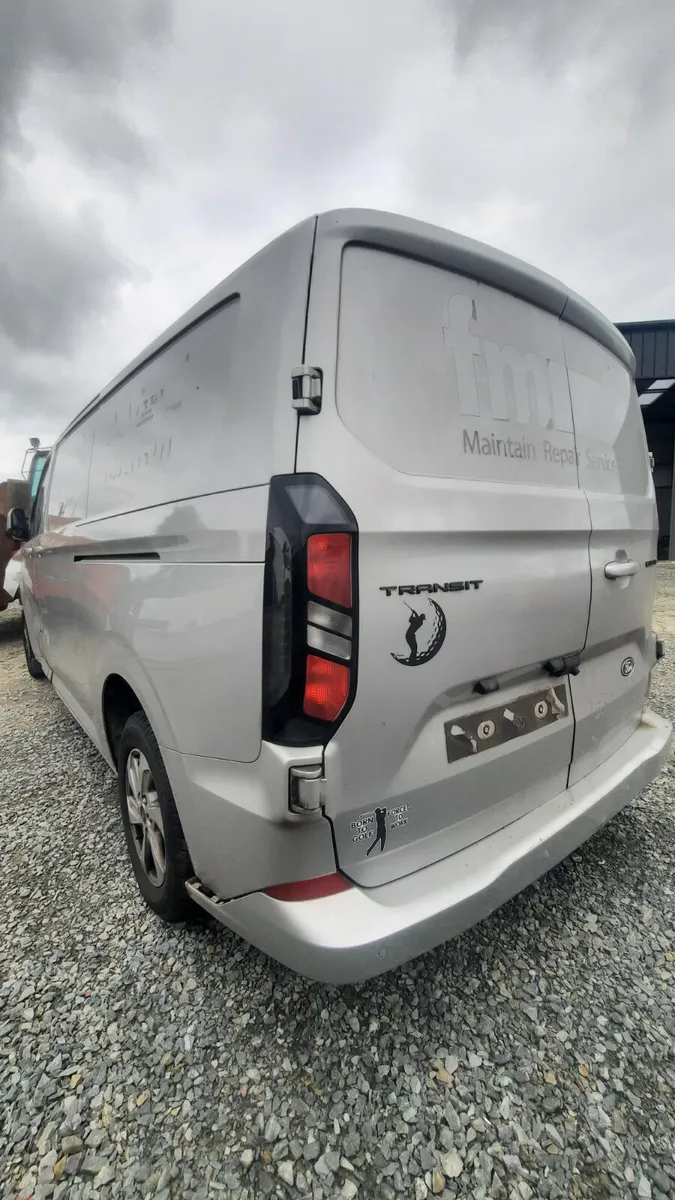 2024 Ford Transit Custom For Dismantling - Image 3