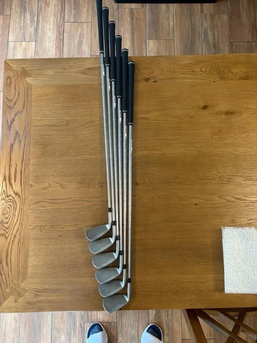 Cleveland Halo XL Full Face Golf Clubs - Image 4