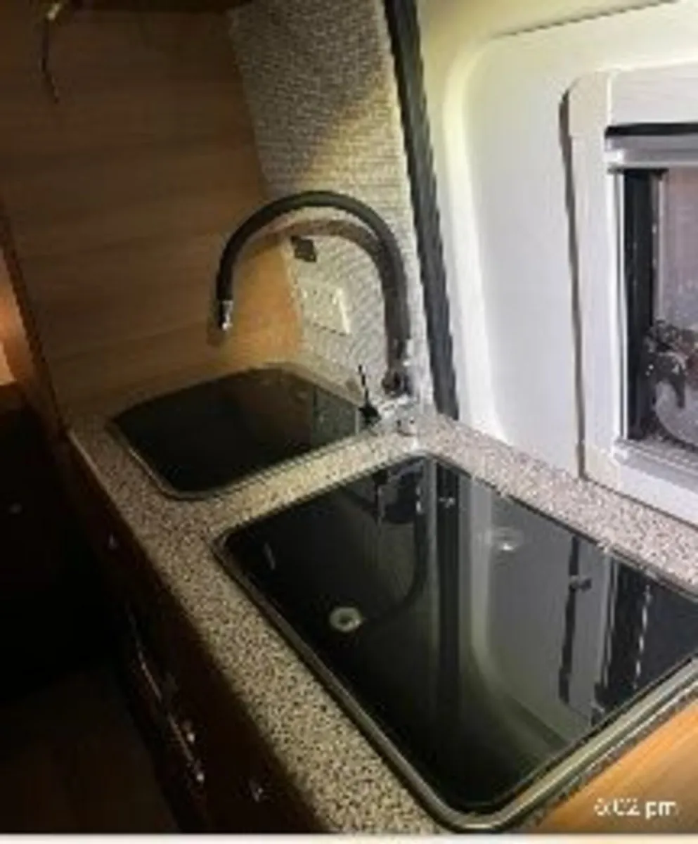Campervan - Image 3