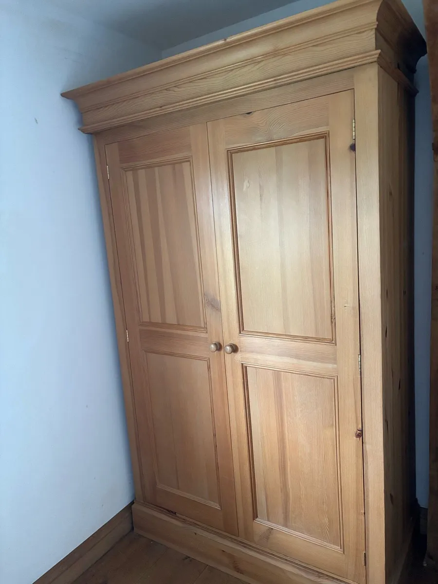 Matching Bedroom Furniture - Image 2