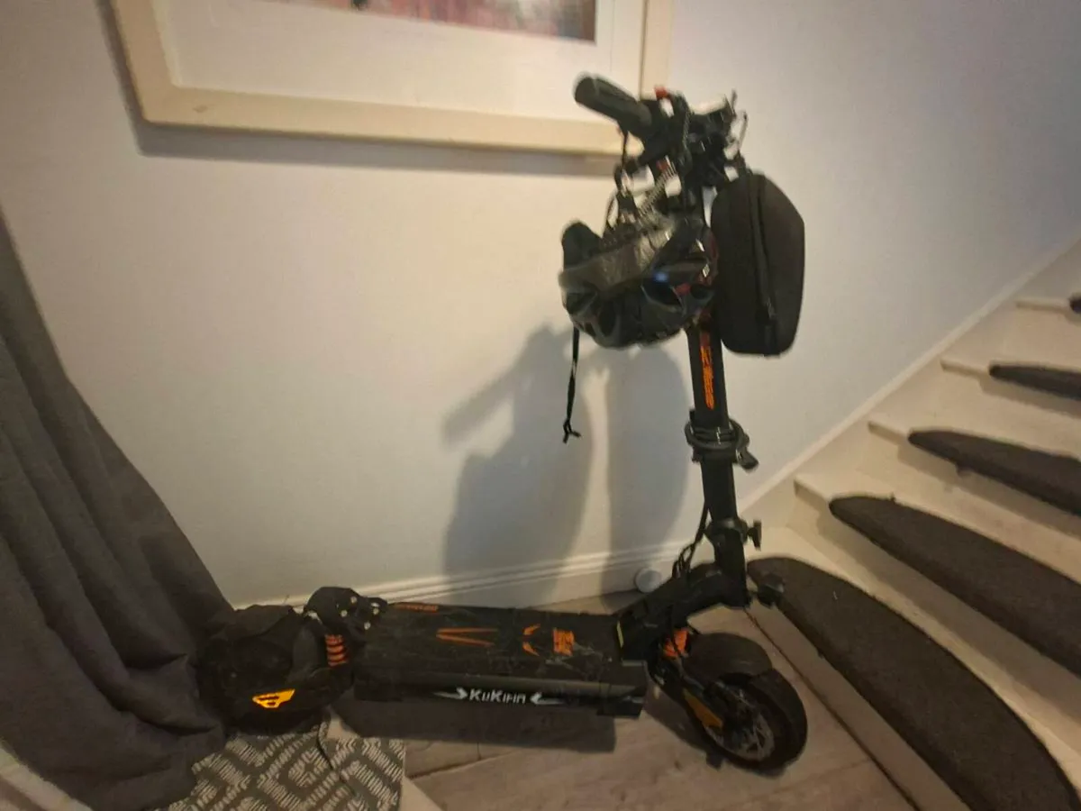 Electric scooter - Image 1