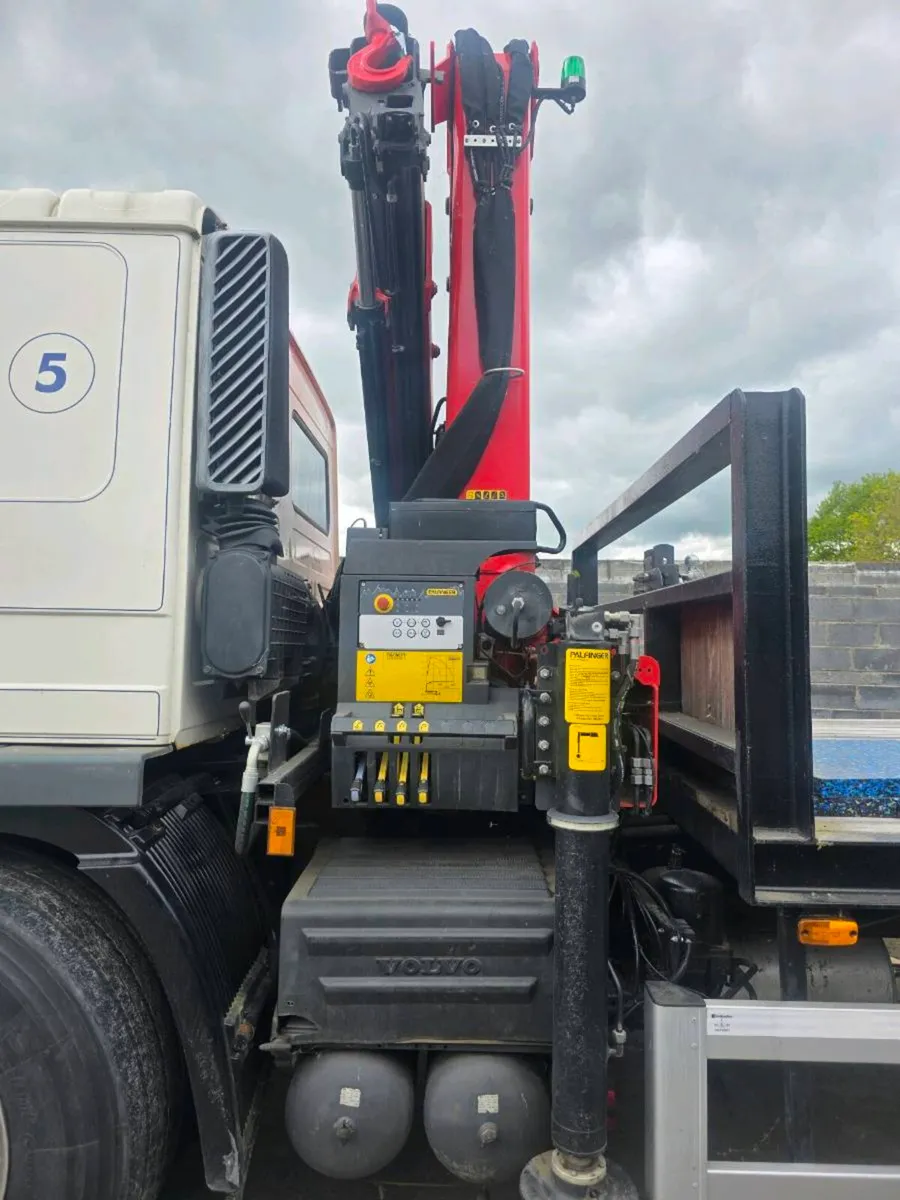 Volvo fl6 sleeper Truck,crane,recovery, - Image 3