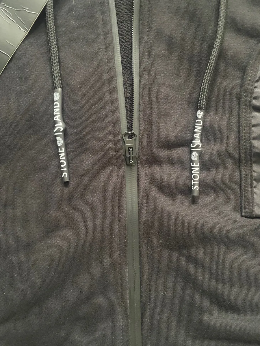 Stone island full zip hoodie - Image 3
