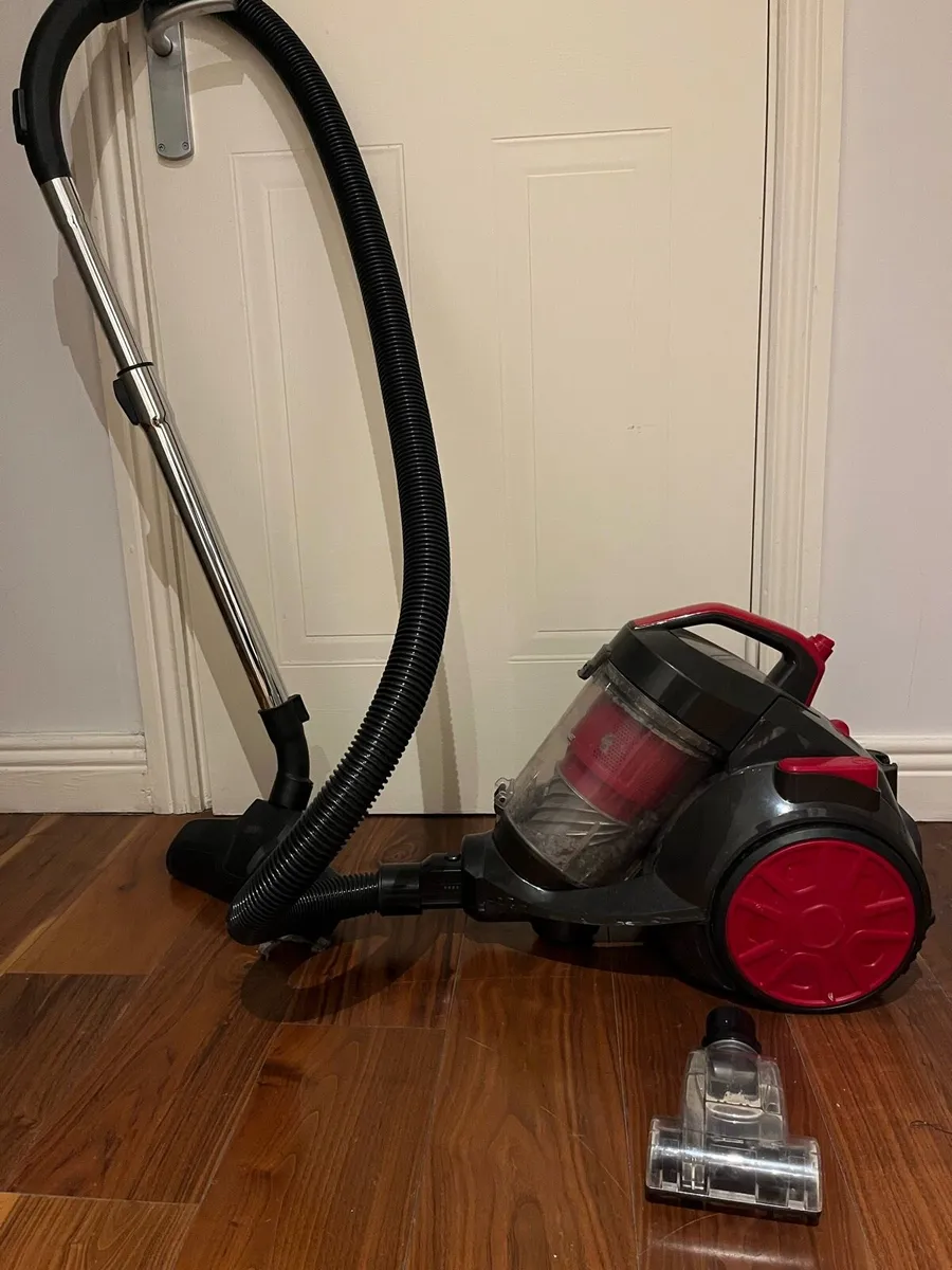 Vacuum - Image 1
