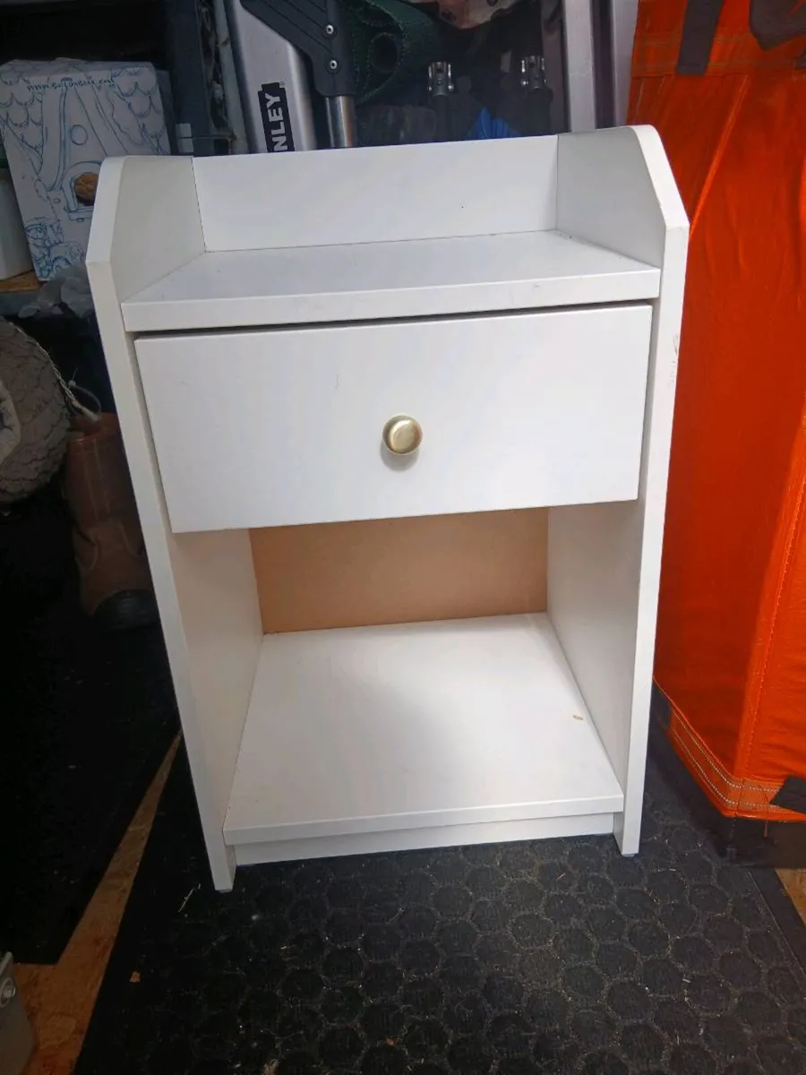 Bedside lockers / 2 - Image 1