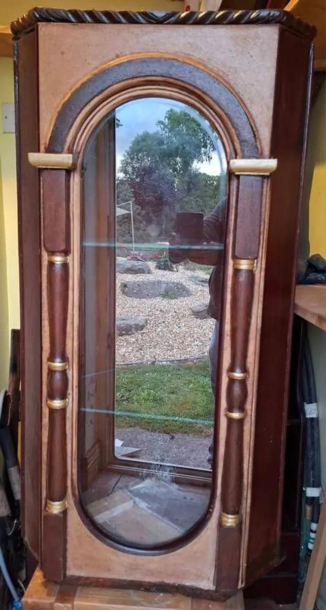 Very Old Corner Display Unit. - Image 1