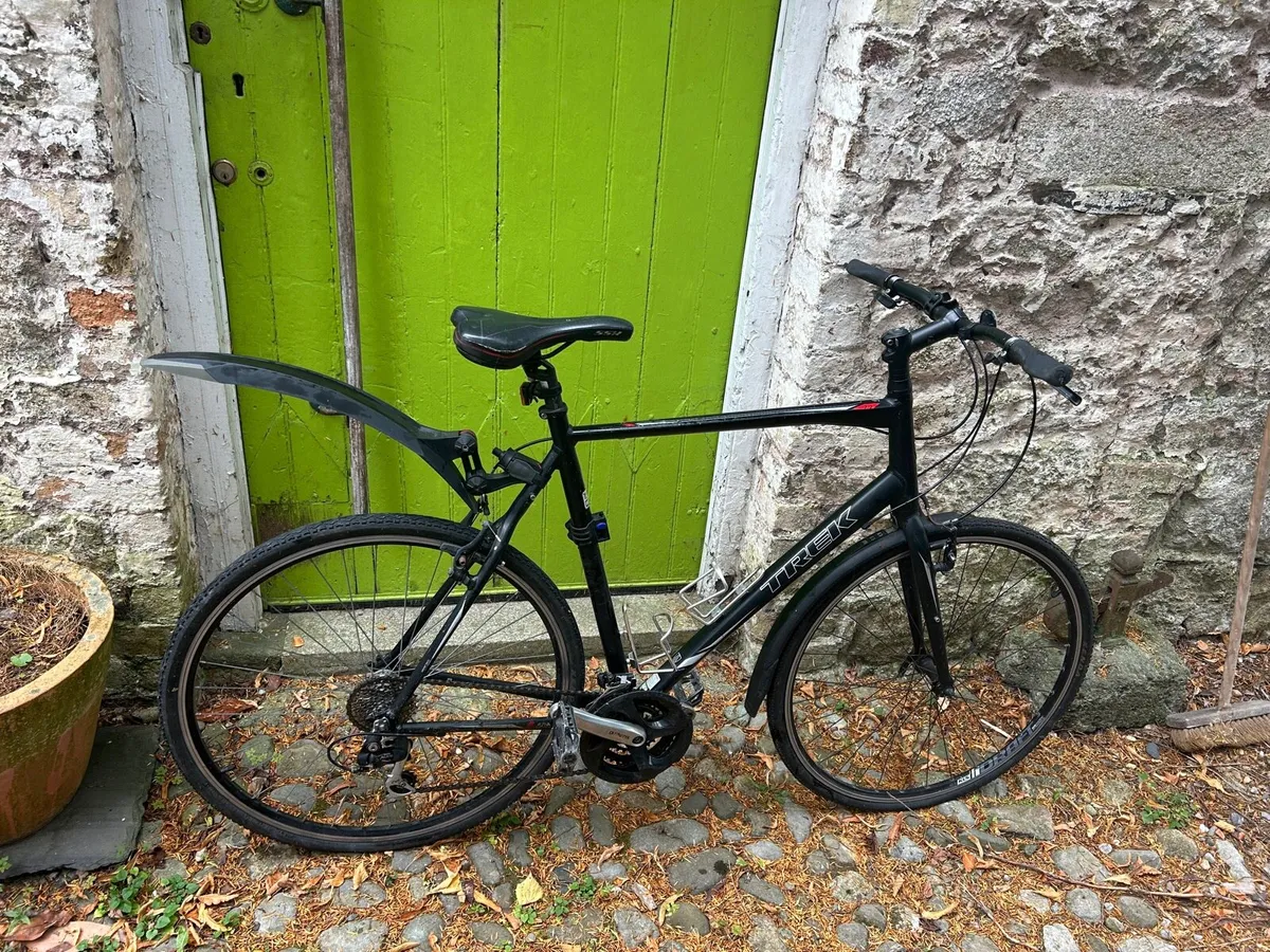Trek men’s road bike - Image 1