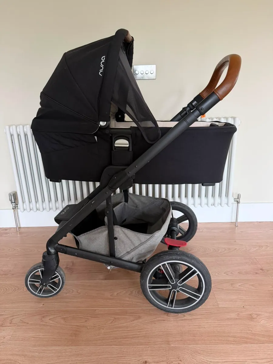 Nuna Mixx travel system - Image 3