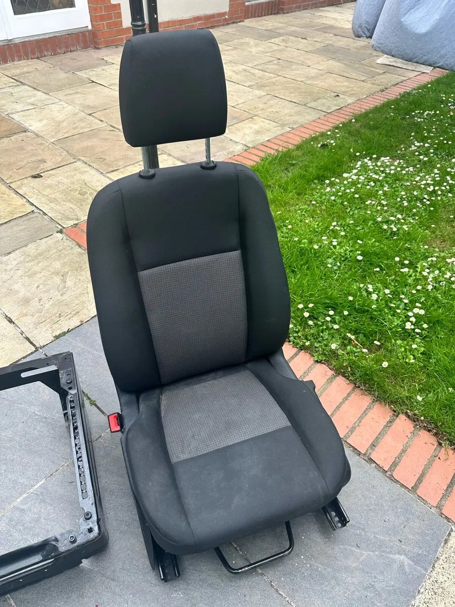 Ford Transit - Single Passenger Seat - Image 1