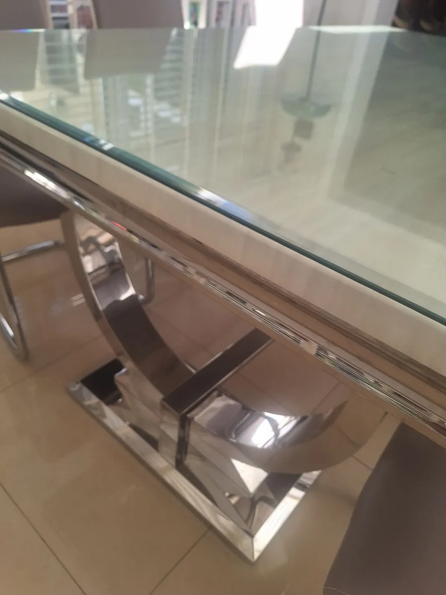 Marble top dining table with 6 chairs - Image 2