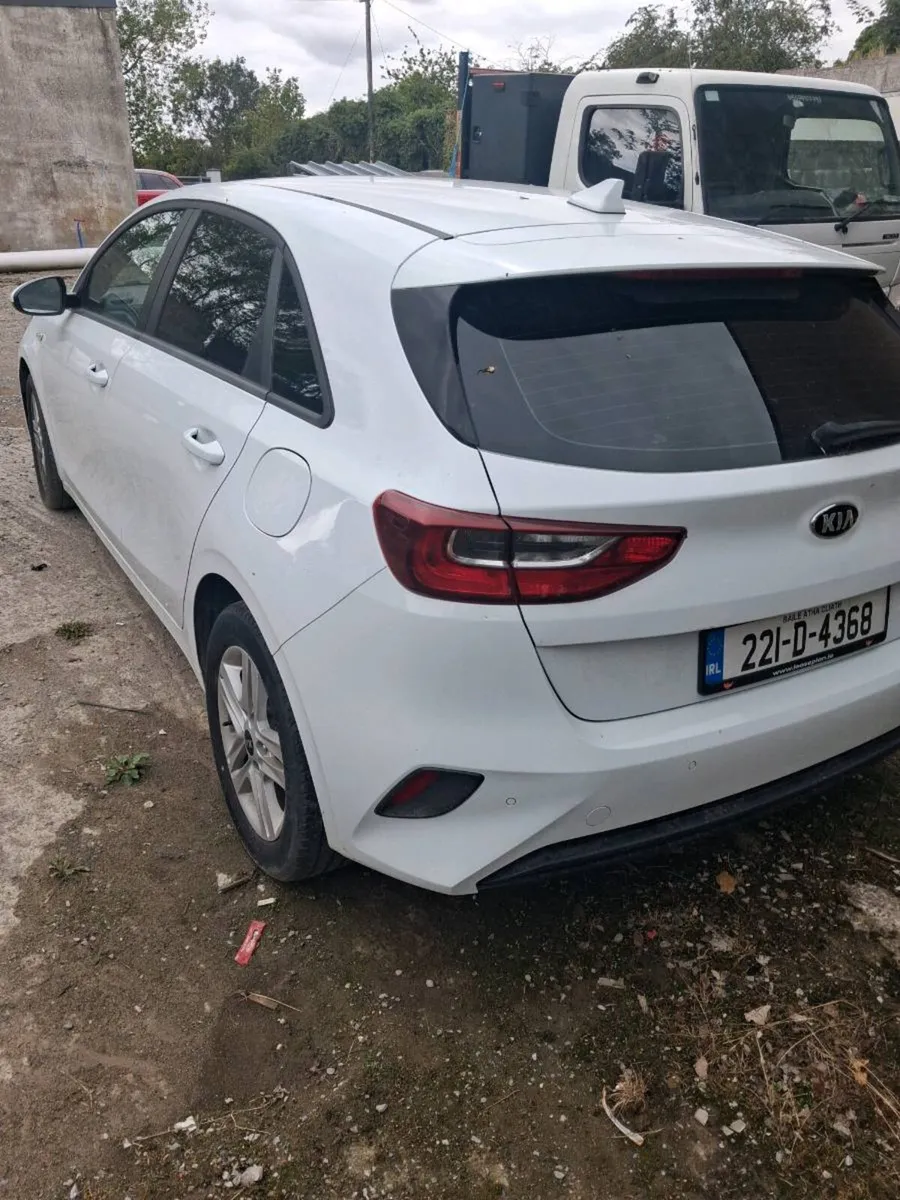 Kia ceed van - Image 2