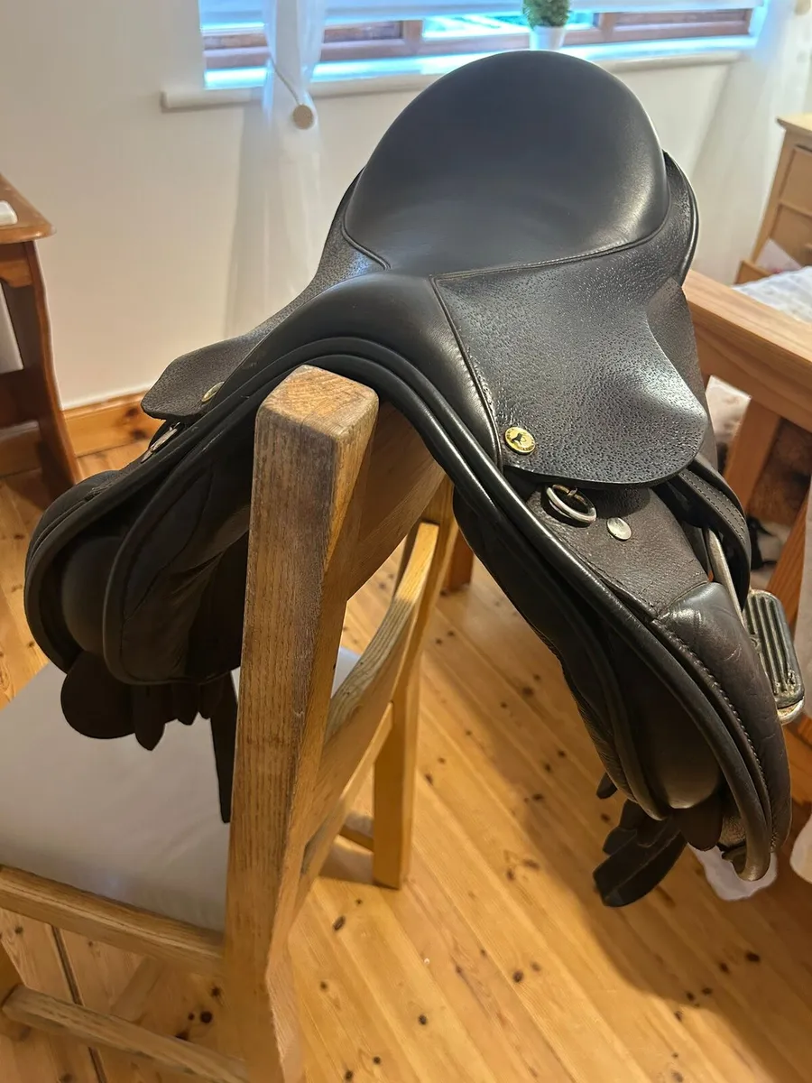 Saddle - Black Country - Image 1