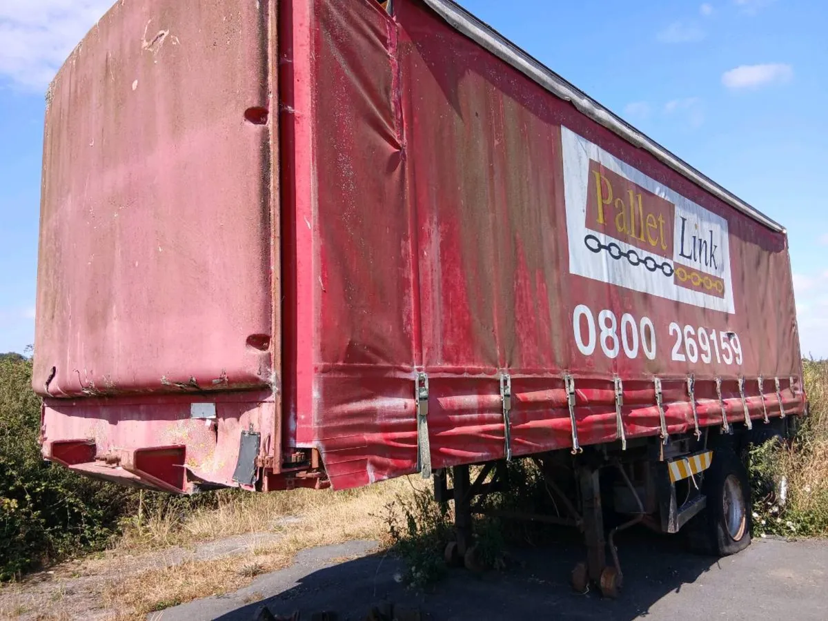 Curtain side trailer - Image 3