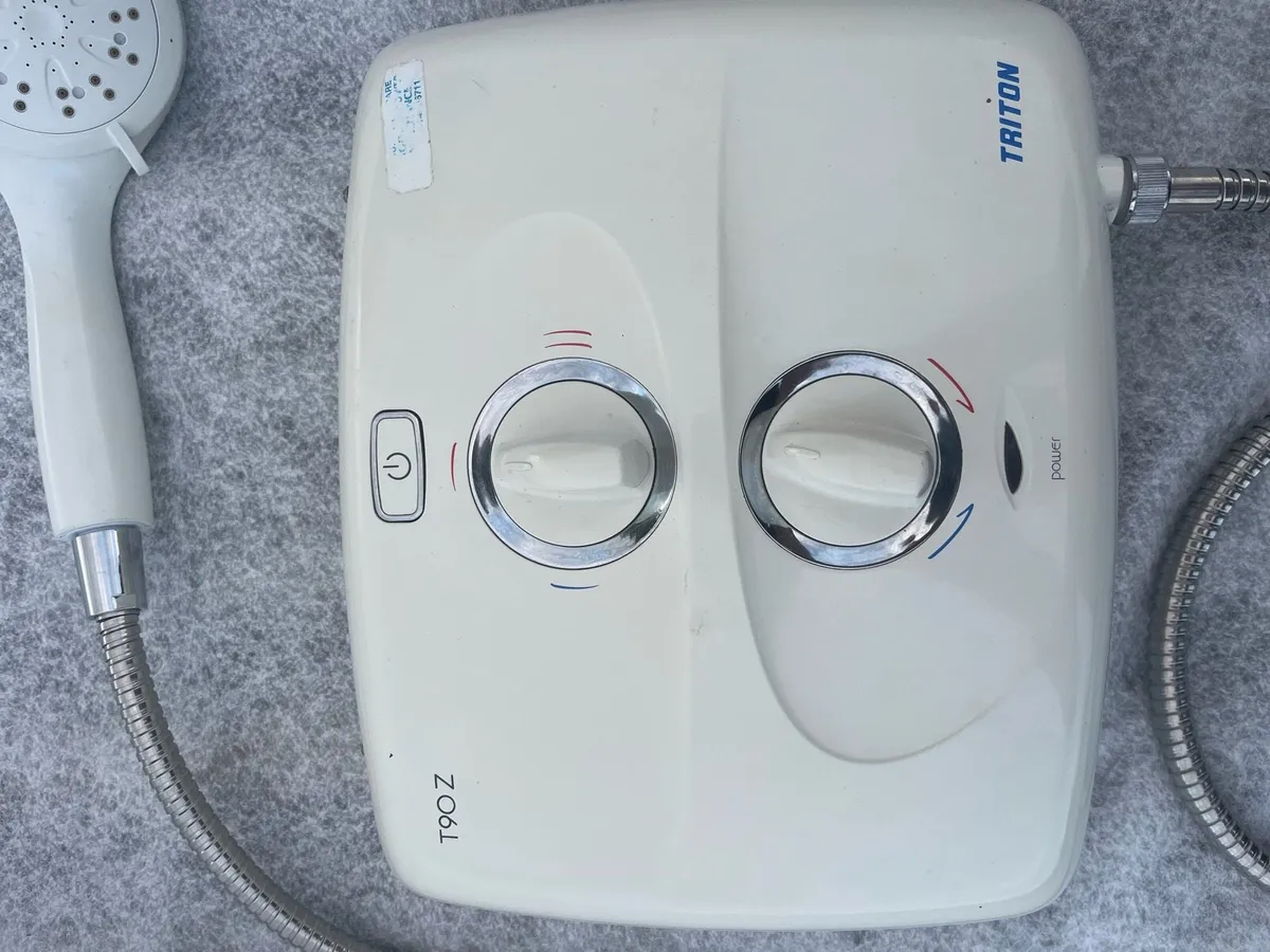 Pumped Electric shower(triton T90 z) - Image 1