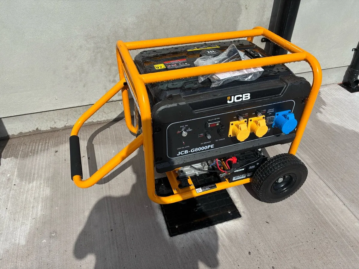 JCB 7.9KW/9.8KVA Petrol Site Generator - Image 3
