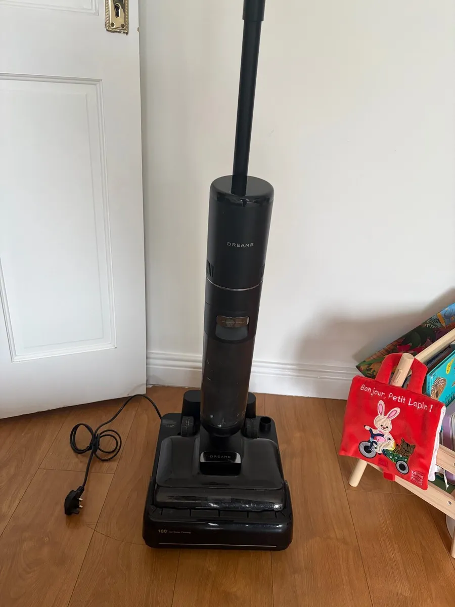 Dreame H15 Pro wet and dry vacuum