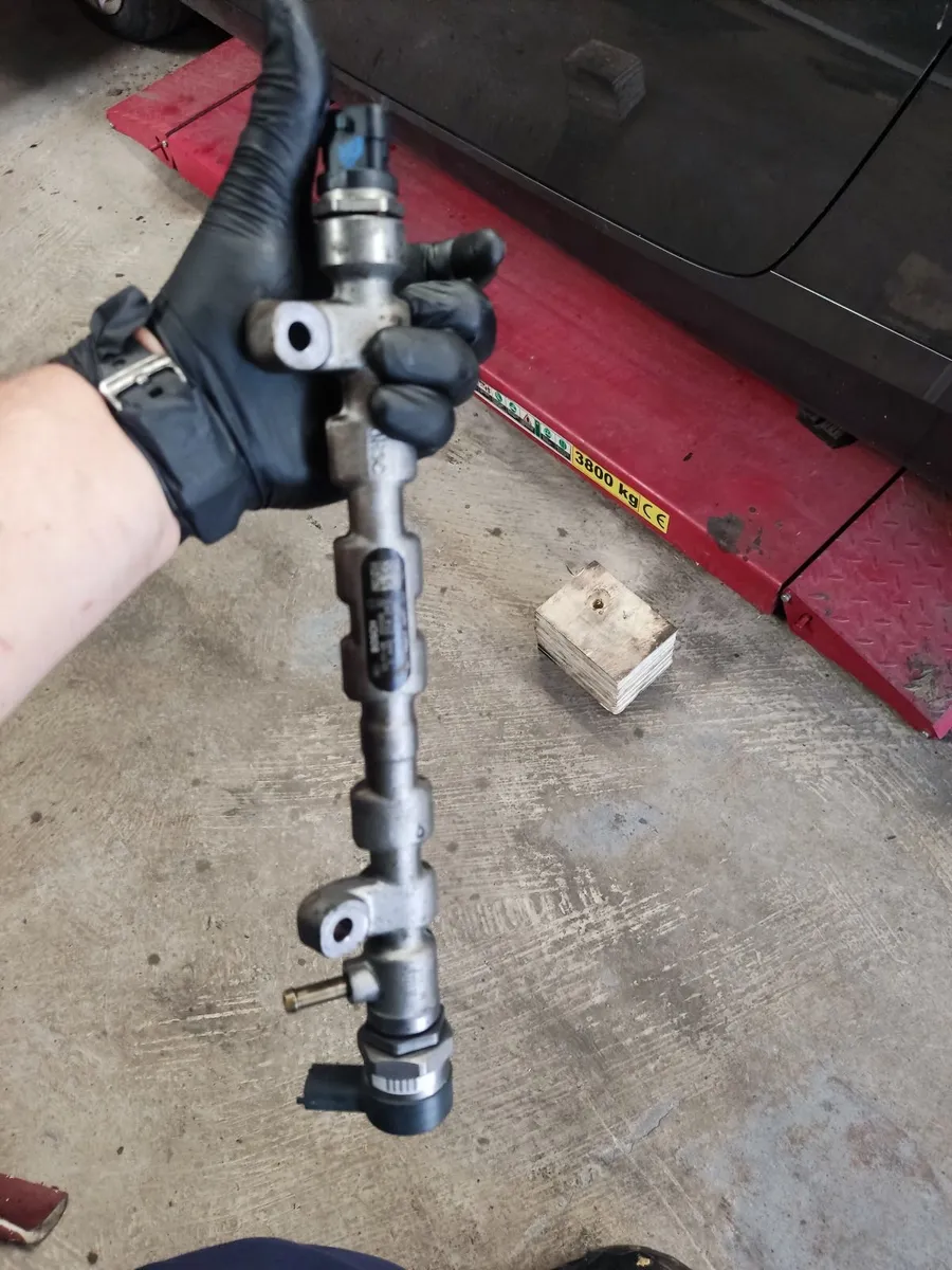 Fuel Rail  Honda 2.2cdti 2013 - Image 1