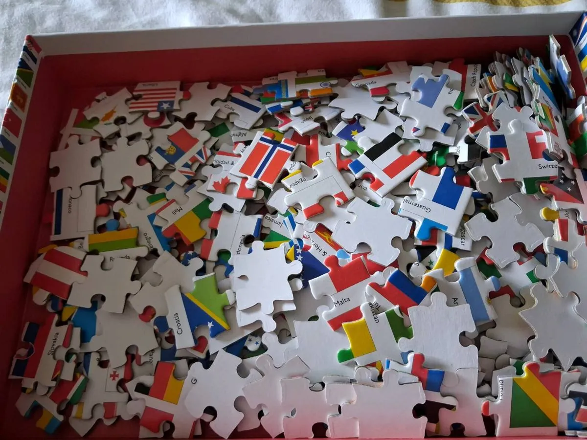Flags of the world puzzle - Image 2