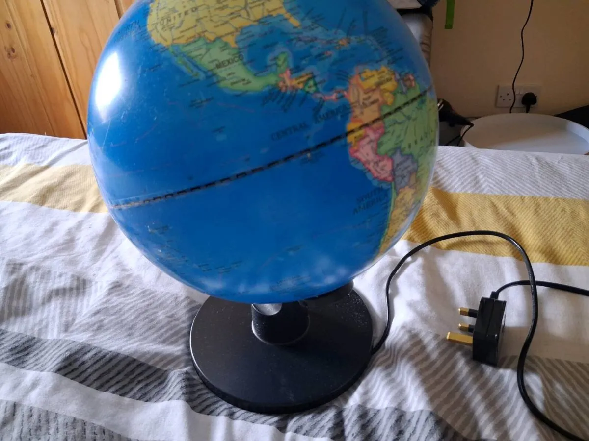 Globe kids lamp - Image 1