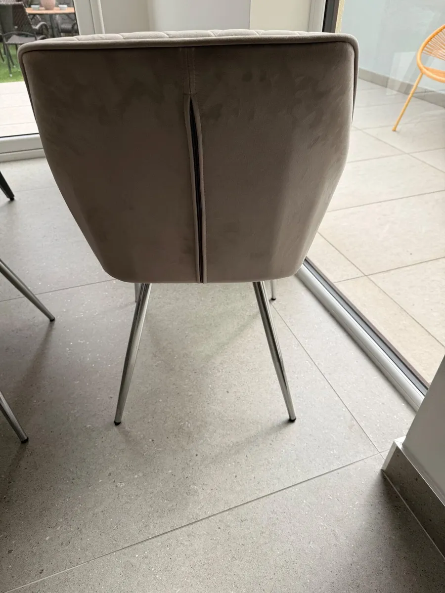 Six Dining Chairs - Image 2