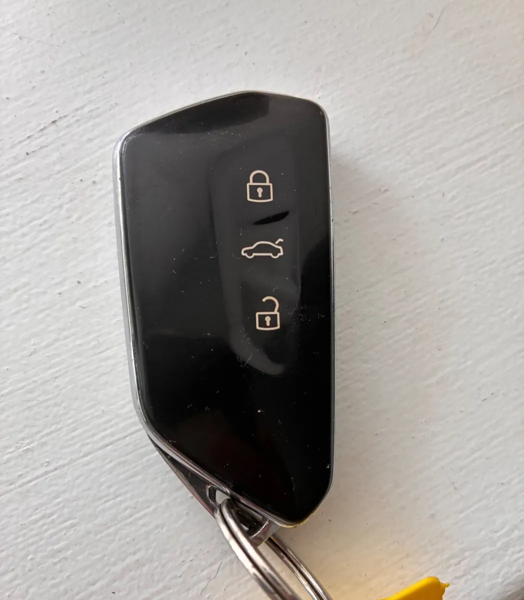 Genuine Ford Key Fob Remote  Description: Original - Image 2