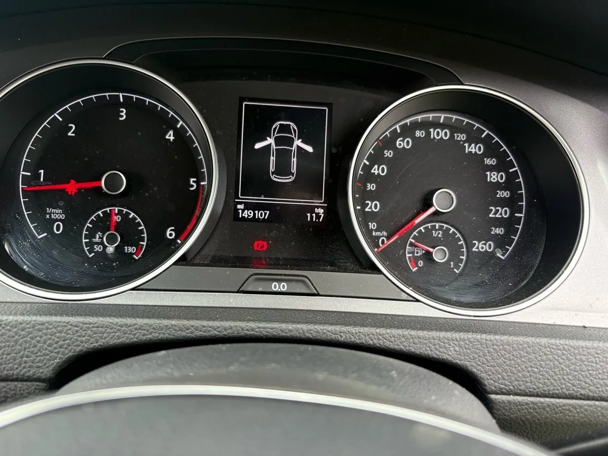 Vw golf commercial - Image 2