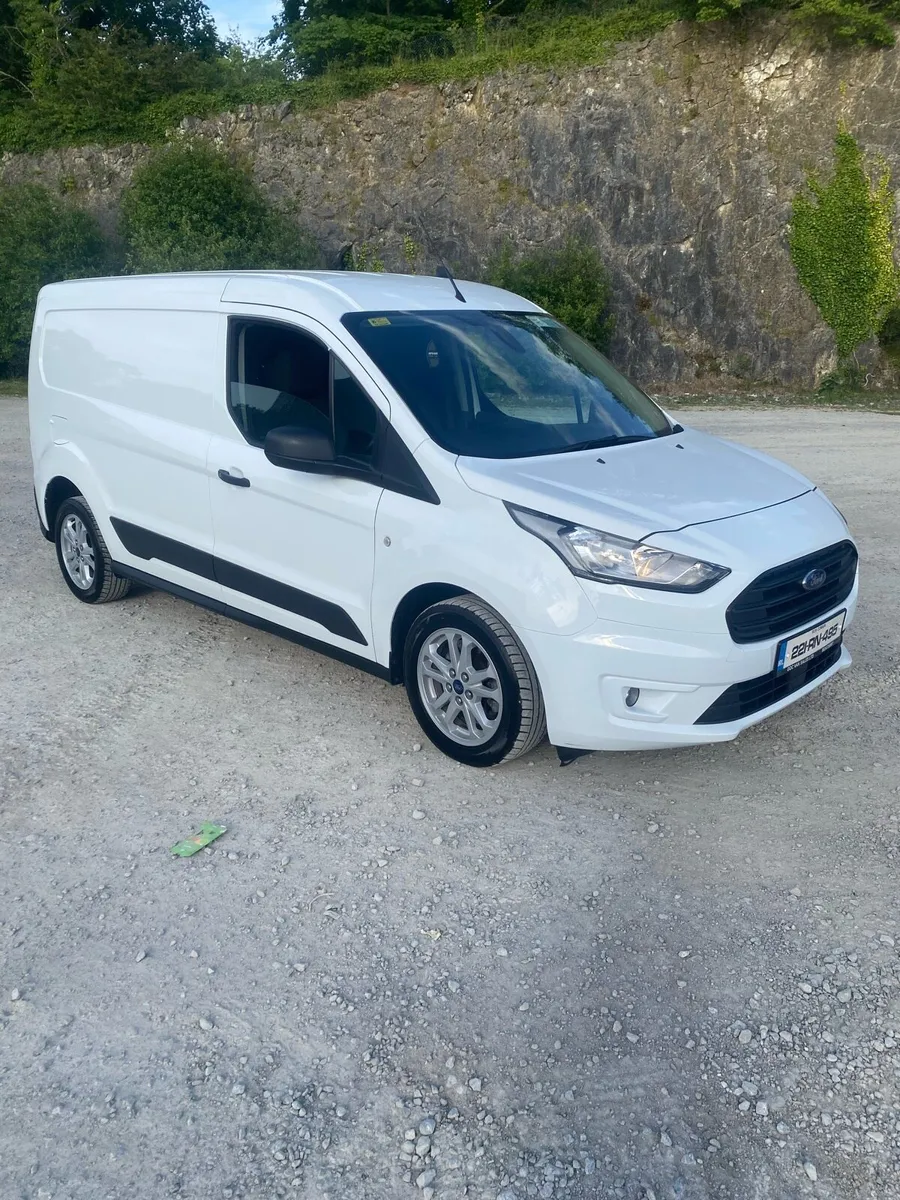 2022 Ford connect trend - Image 1