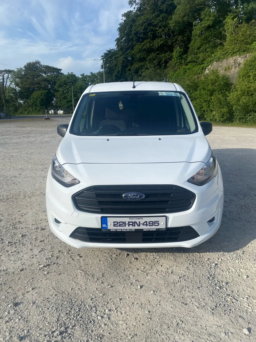 2022 Ford connect trend - Image 2