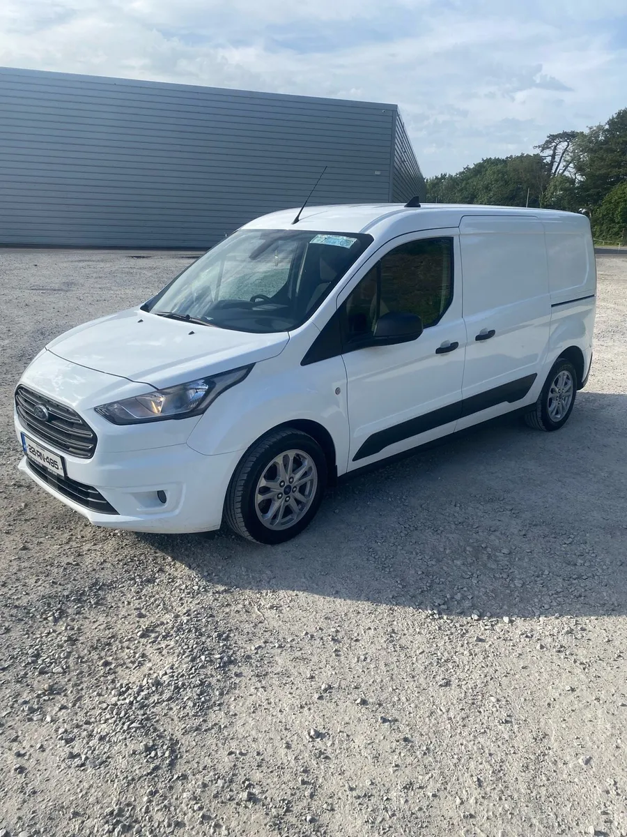 2022 Ford connect trend - Image 3