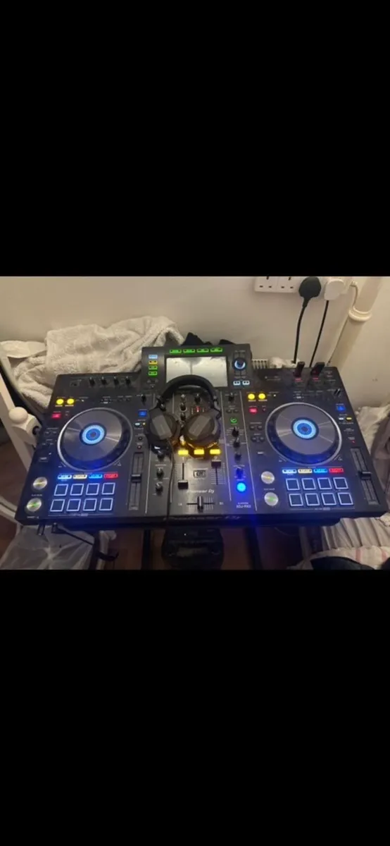 Pioneer DJ XDJ-RX2 All-in-One DJ System rekordbox - Image 2