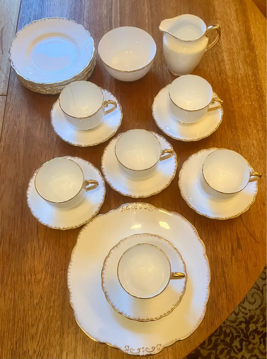 Vintage Cavour Ware Staffordshire Fine Bone China - Image 3