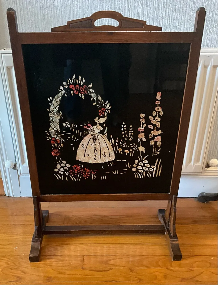Vintage Art Deco “Crinoline Lady” Fireplace Screen - Image 3