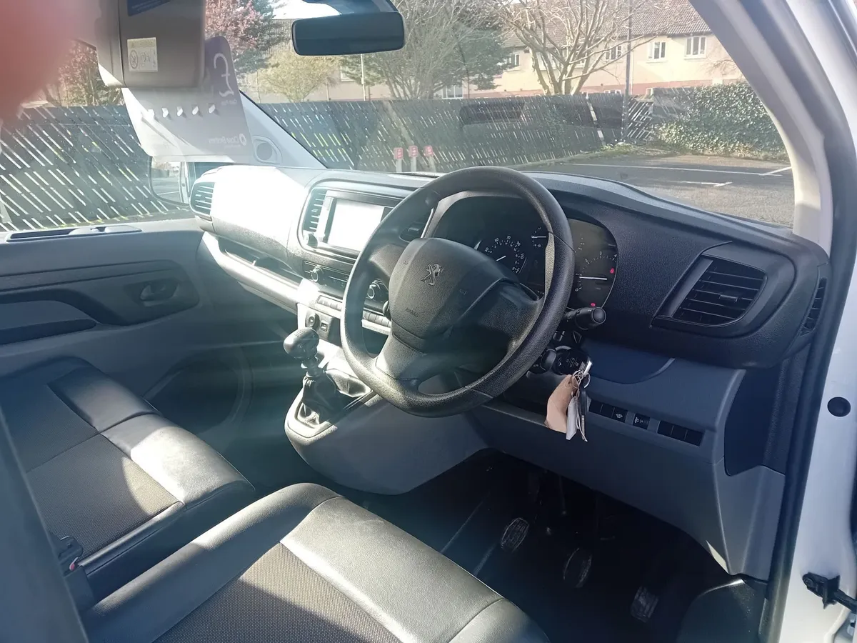 Peugeot Expert 2021 2.0 diesel - Image 2