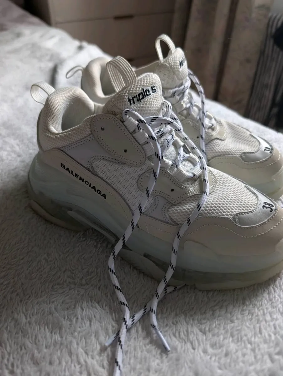 Balenciaga - Image 3