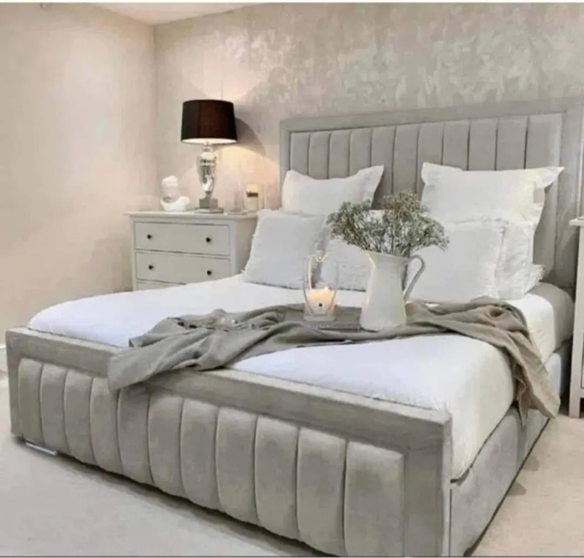 Bed - Image 1