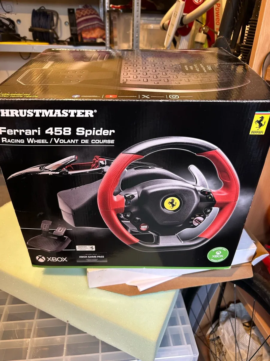Xbox Steering Wheel - Image 1