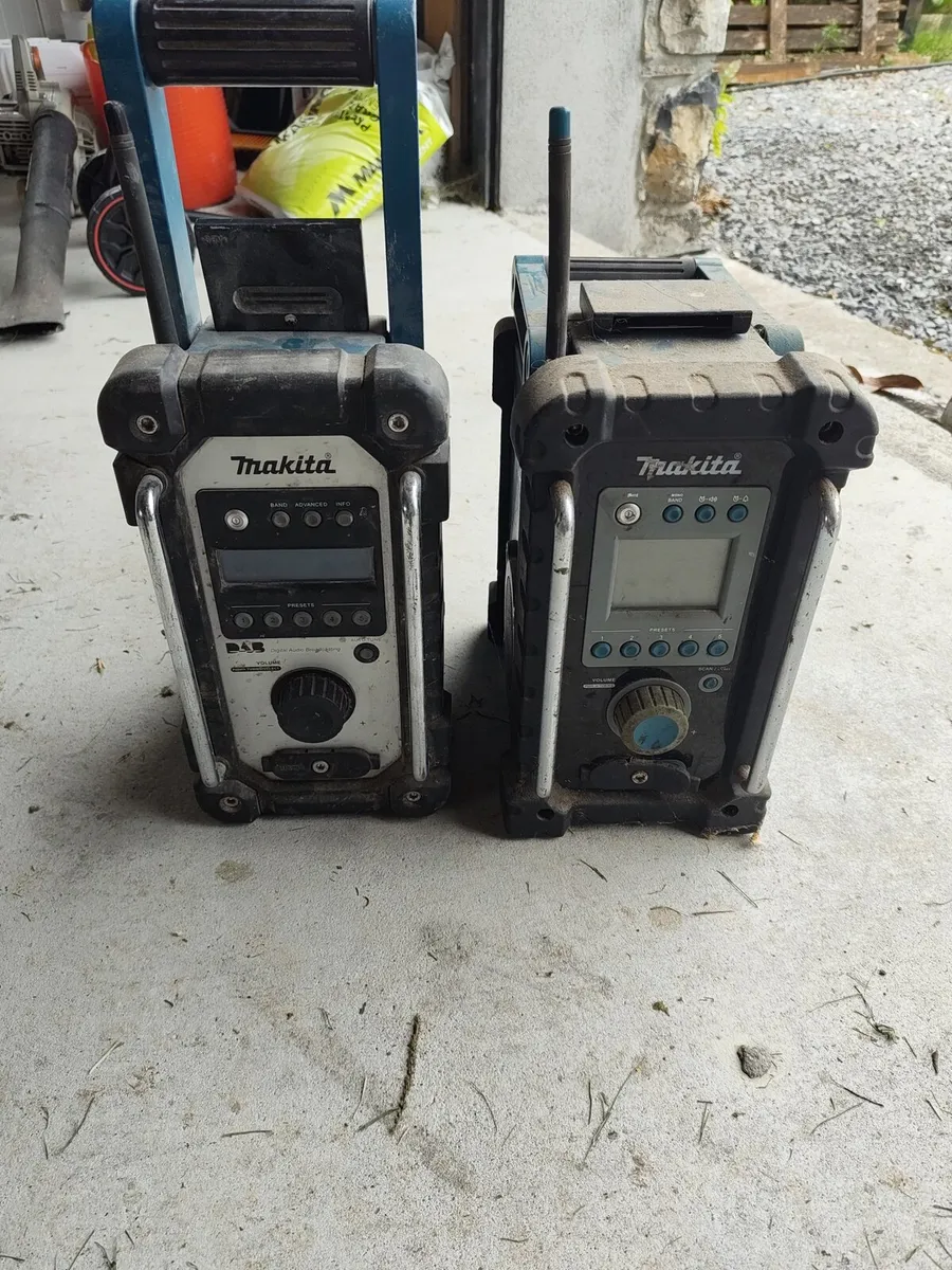 Makita site radio - Image 1