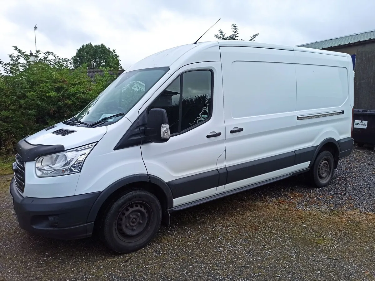 Ford Transit 2019 - Image 2