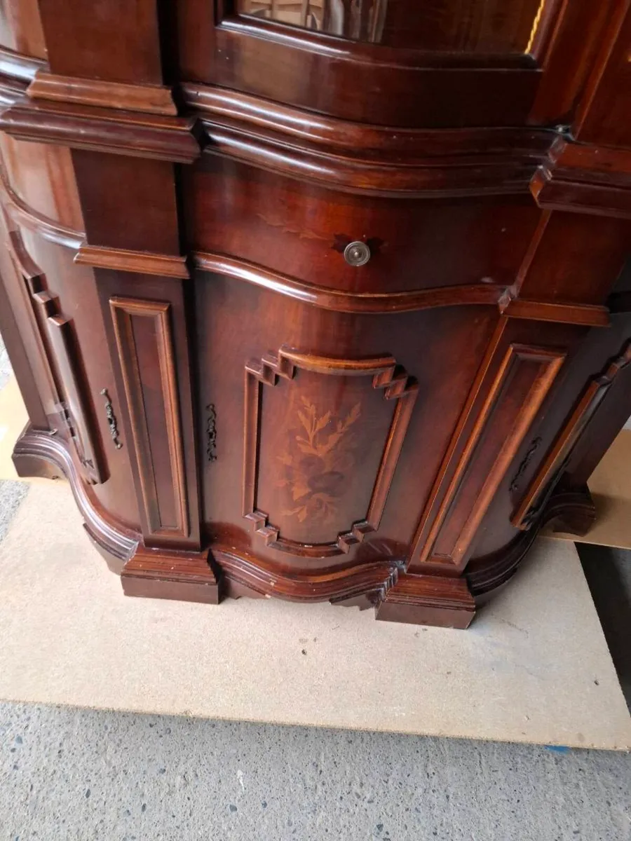 Large Ornate Display Cabinet / Vitrine (DELIVERY) - Image 2