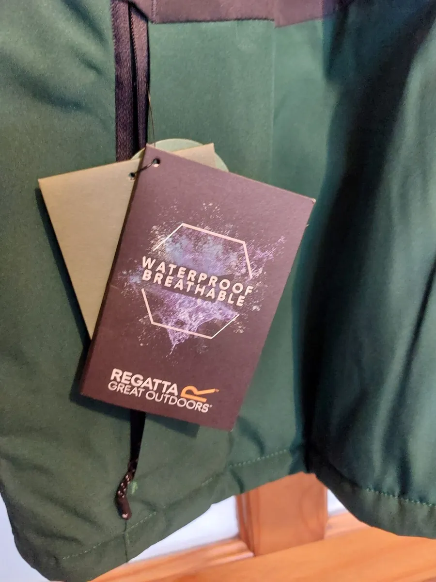 Waterproof raincoat - Image 2