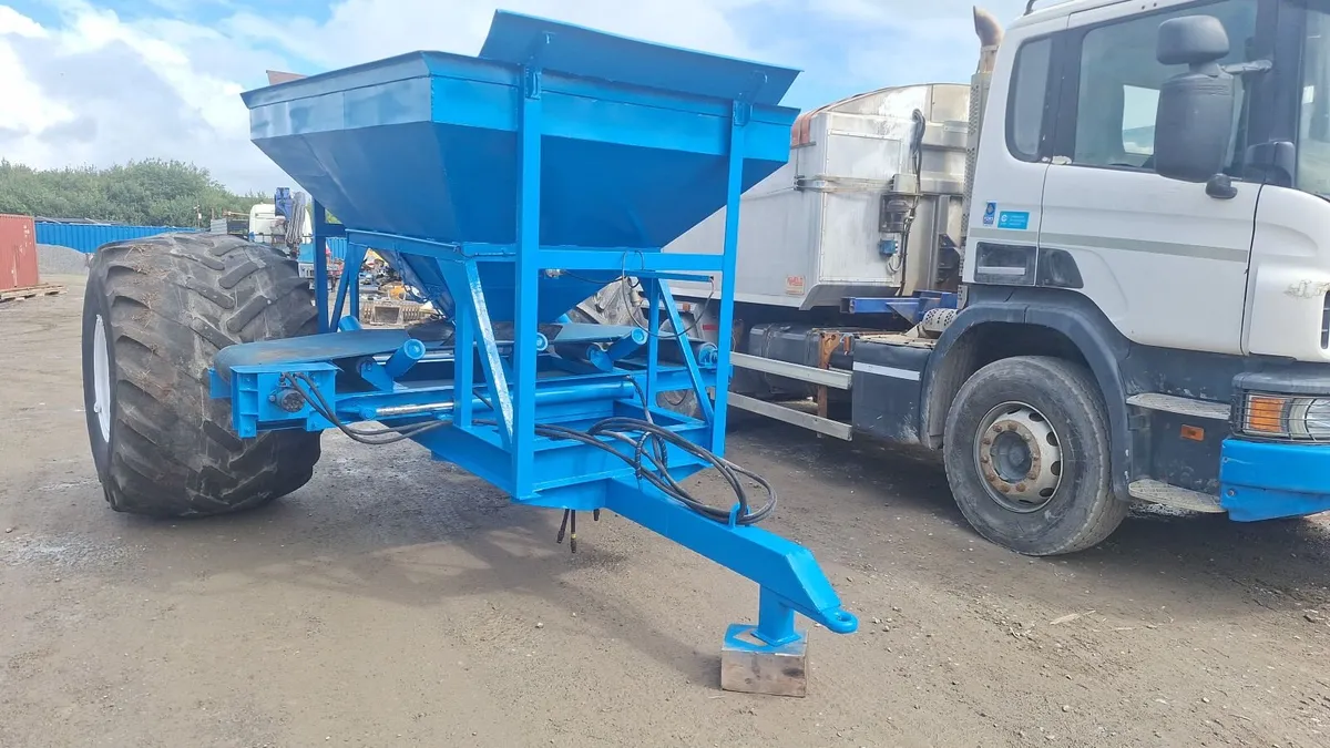 Stone cart  SELF DRIVE HIRE - Image 1