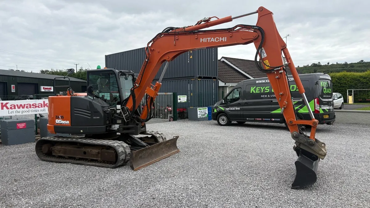 2020 hitachi zx85 - Image 1