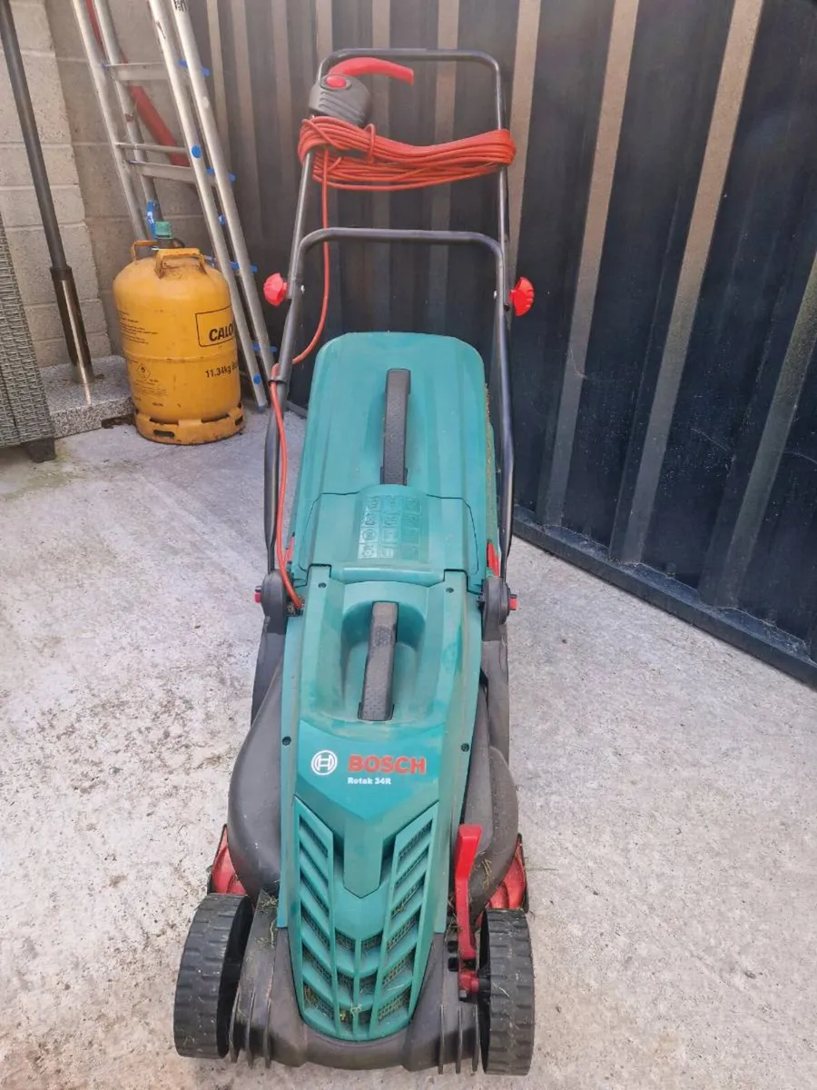 Bosch Rotak 34R Lawnmower - Image 1